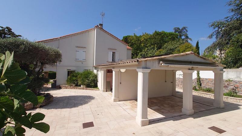 Villa - 173 m² - 6 pièces