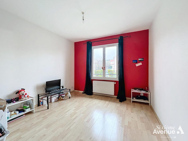 Maison - 123 m² - 7 pièces