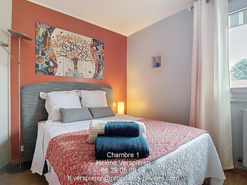 Maison - 213 m² - 10 pièces