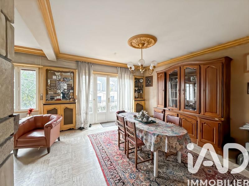 Maison - 146 m² - 8 pièces