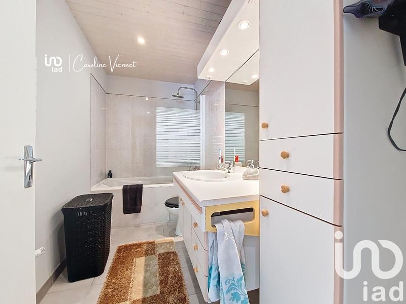 Maison de village - 181 m² - 7 pièces