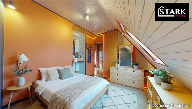 Maison - 90 m² - 5 pièces