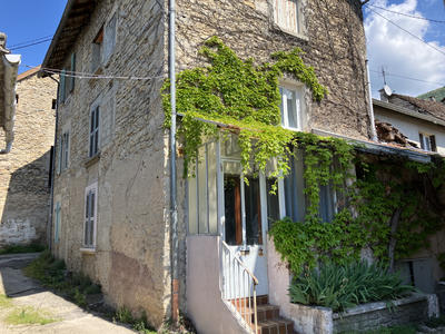 Maison de village - 65 m² - 5 pièces