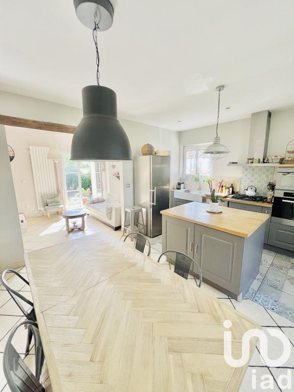 Maison - 113 m² - 7 pièces