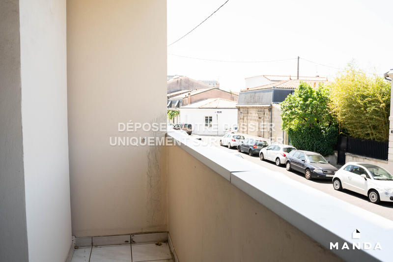 Chambre - 10 m² - 4 pièces