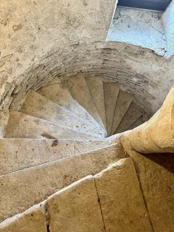 Maison ancienne - 180 m² - 12 pièces