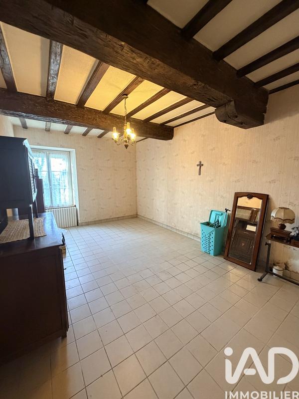 Maison - 215 m² - 9 pièces