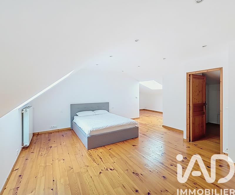 Maison de village - 140 m² - 6 pièces