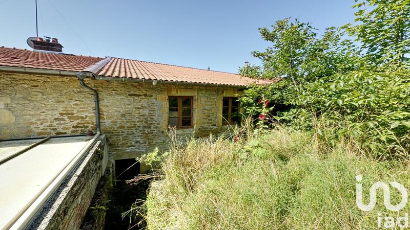 Maison de village - 90 m² - 1 pièce