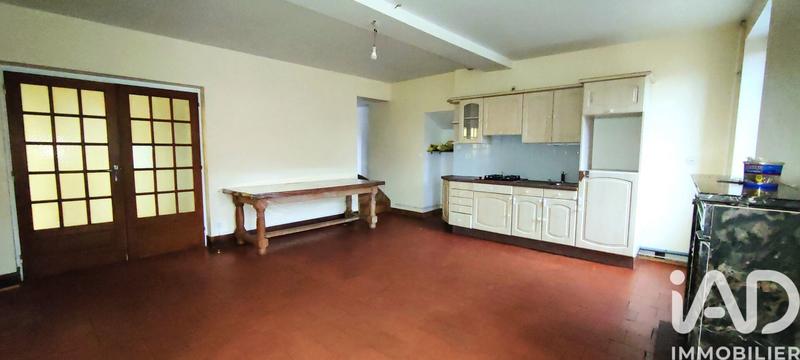 Maison - 92 m² - 6 pièces