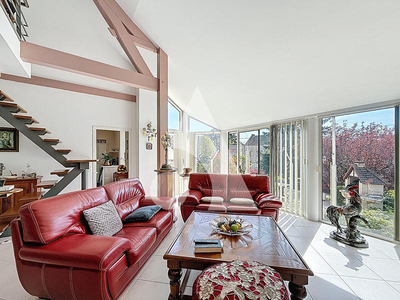 Maison - 197 m² - 5 pièces