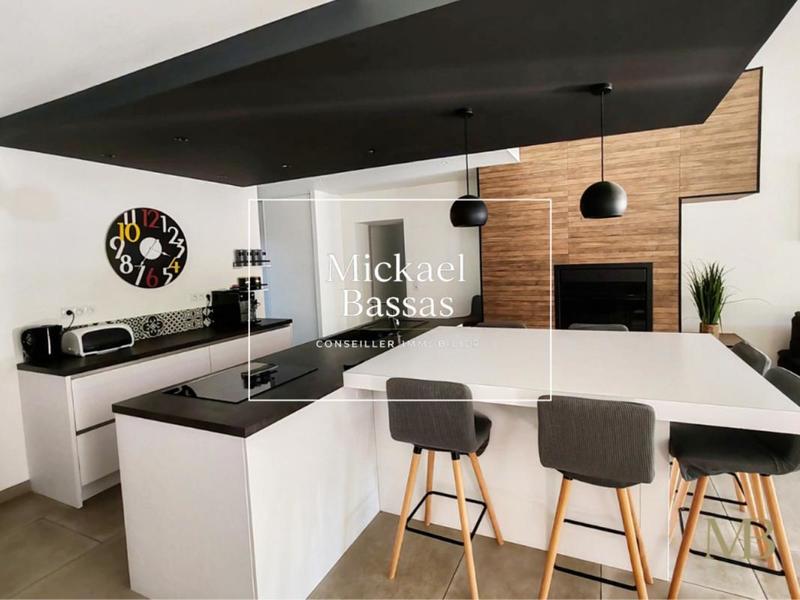 Villa - 157 m² - 6 pièces