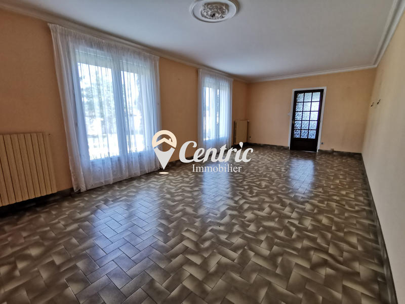 Maison - 93 m² - 4 pièces