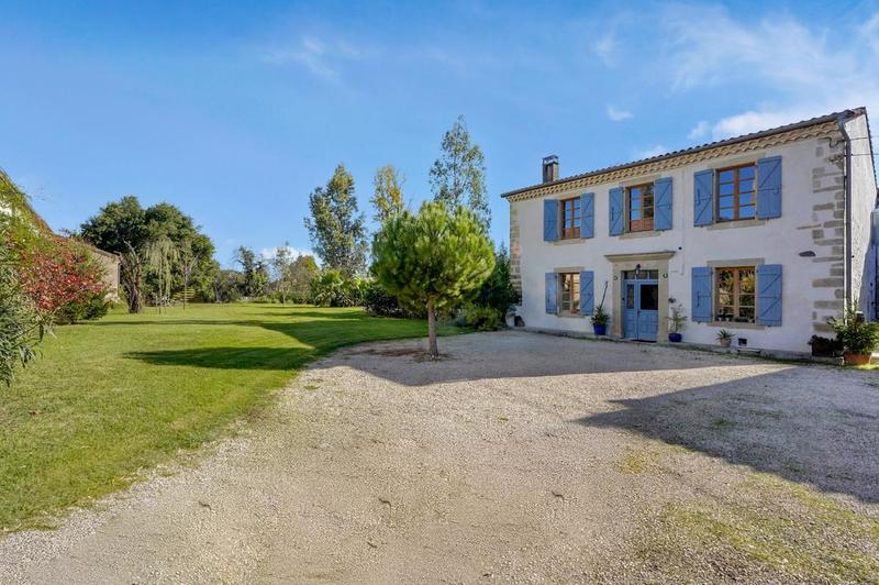 Maison de maîtres - 170 m² - 7 pièces