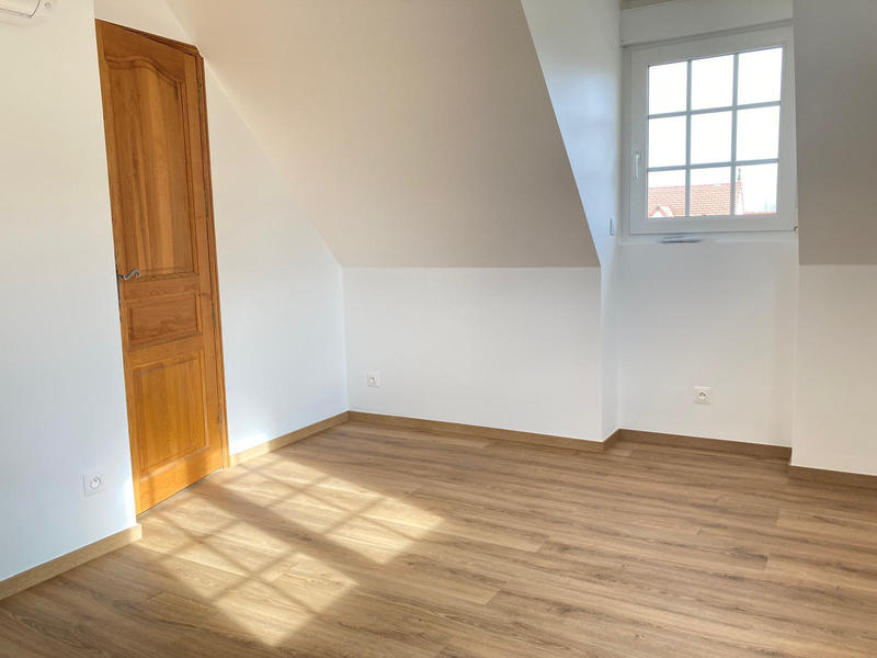 Maison - 155 m² - 6 pièces