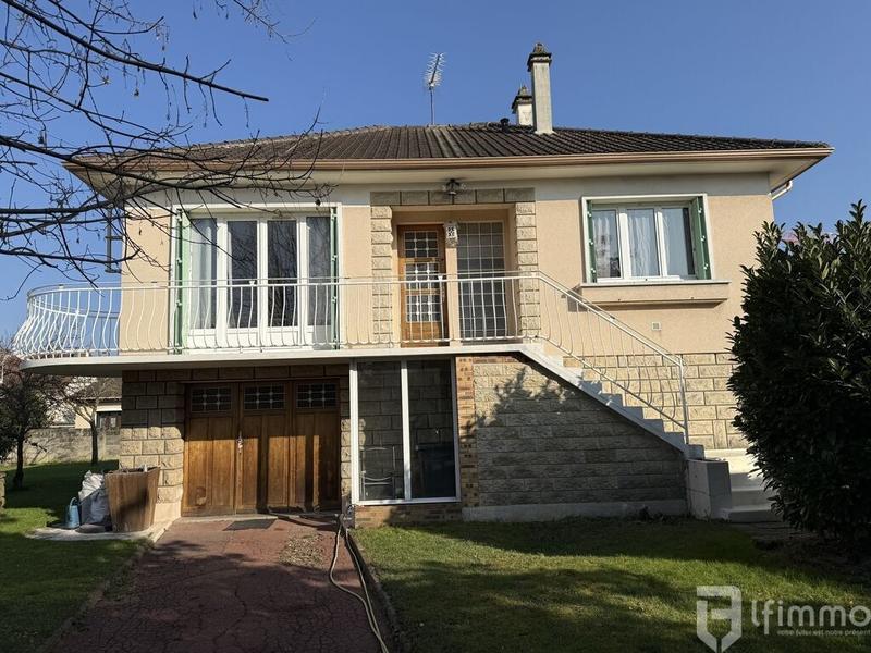Maison - 85 m² - 4 pièces