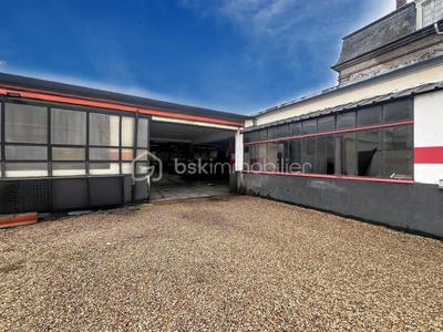 Immeuble - 820 m² - 13 pièces