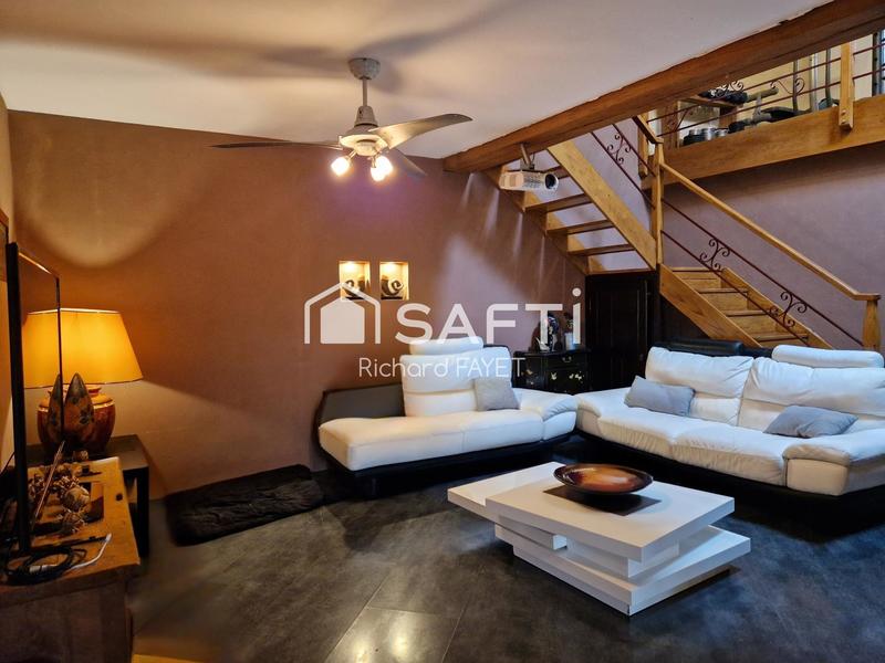 Maison - 497 m² - 7 pièces