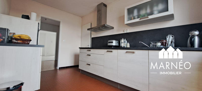 Appartement - 95 m² - 4 pièces