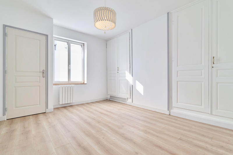 Maison - 188 m² - 7 pièces