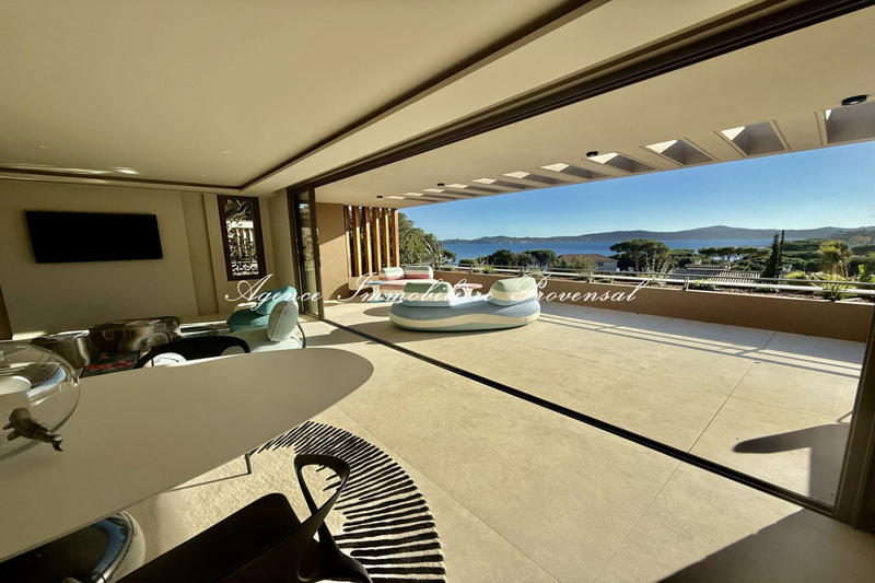 Appartement - 150 m² - 4 pièces