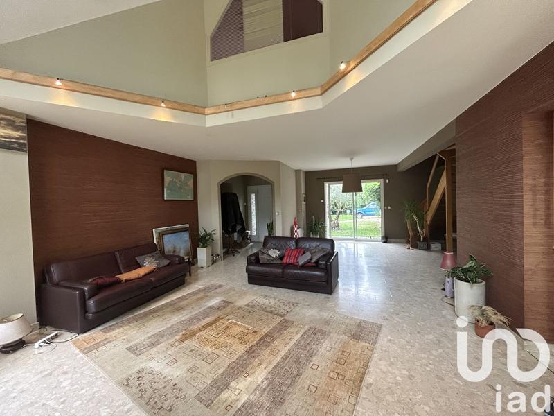 Maison de maîtres - 186 m² - 8 pièces