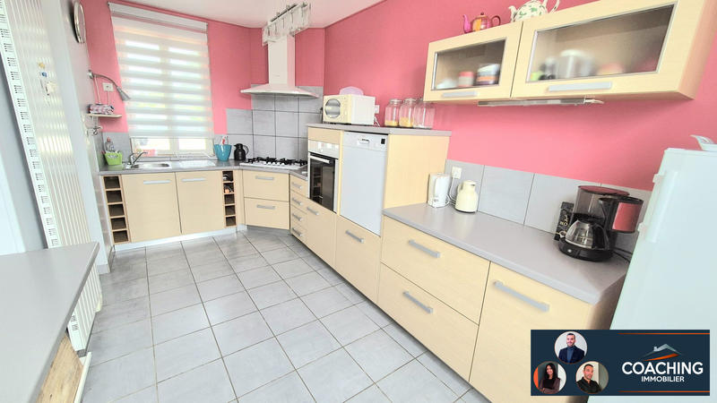 Maison - 399 m² - 12 pièces