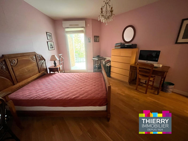 Appartement - 86 m² - 4 pièces