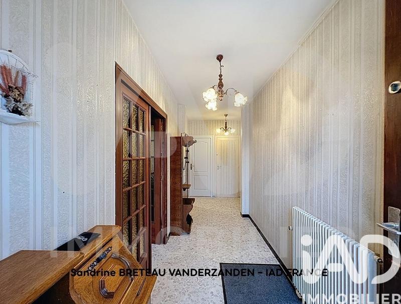 Maison - 143 m² - 7 pièces