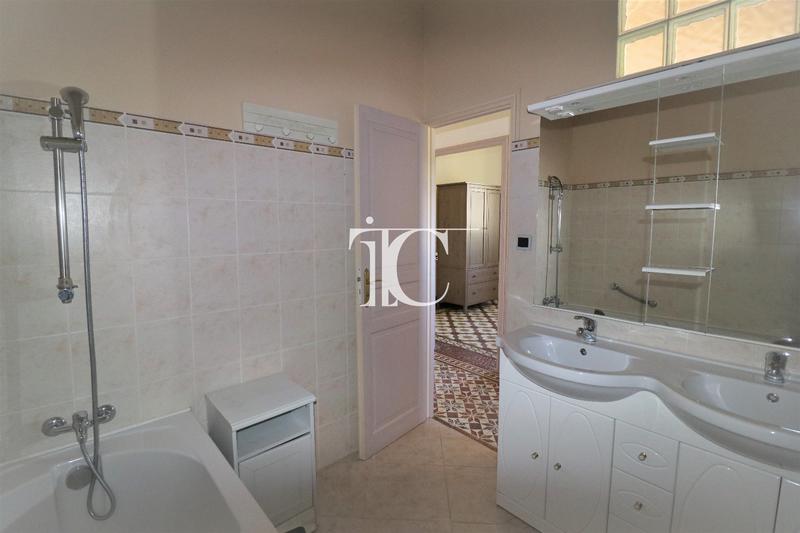 Maison - 117 m² - 5 pièces