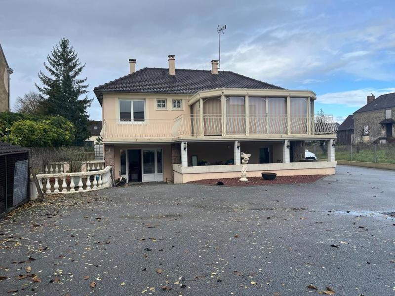 Maison - 130 m² - 6 pièces