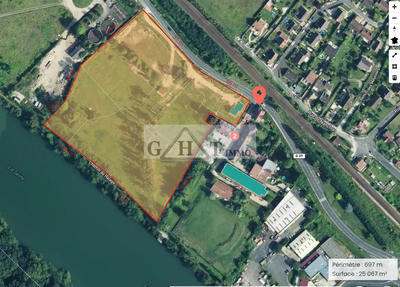 Terrain - 20 025 m²