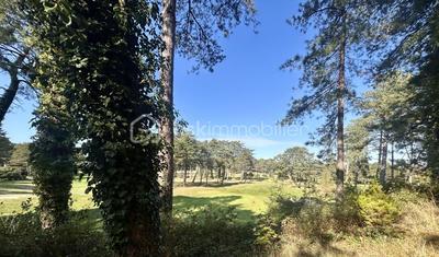 Demeure - 235 m² - 10 pièces