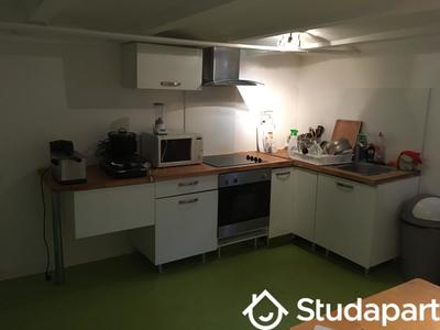 Chambre - 16 m² - 1 pièce