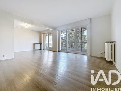 Appartement - 102 m² - 4 pièces