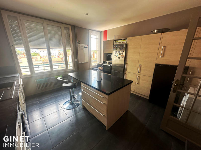 Appartement - 109 m² - 4 pièces