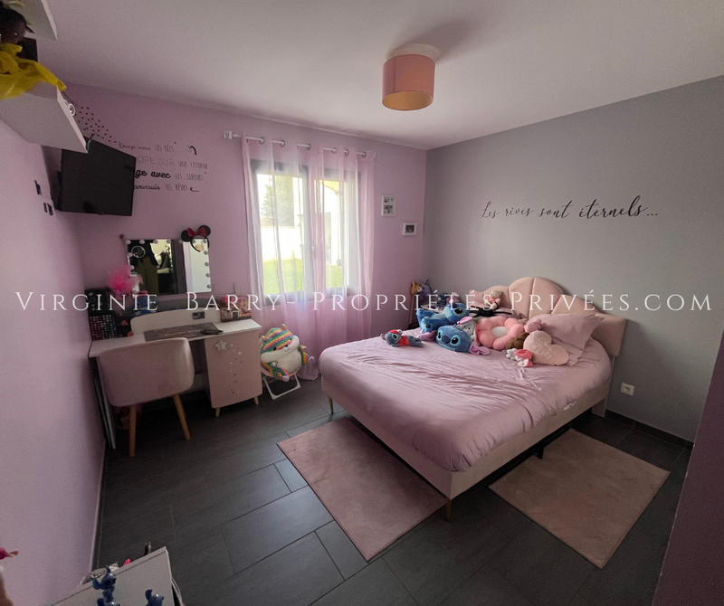 Maison - 137 m² - 5 pièces