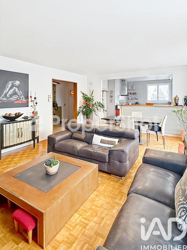 Maison - 161 m² - 8 pièces