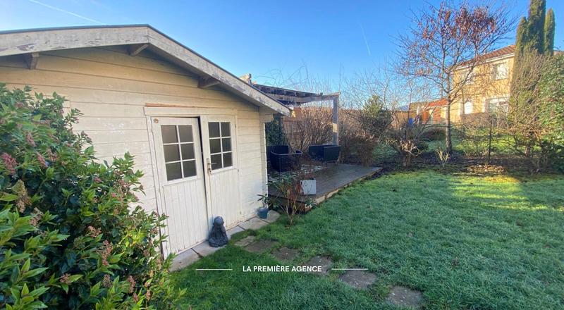 Maison - 94 m² - 5 pièces