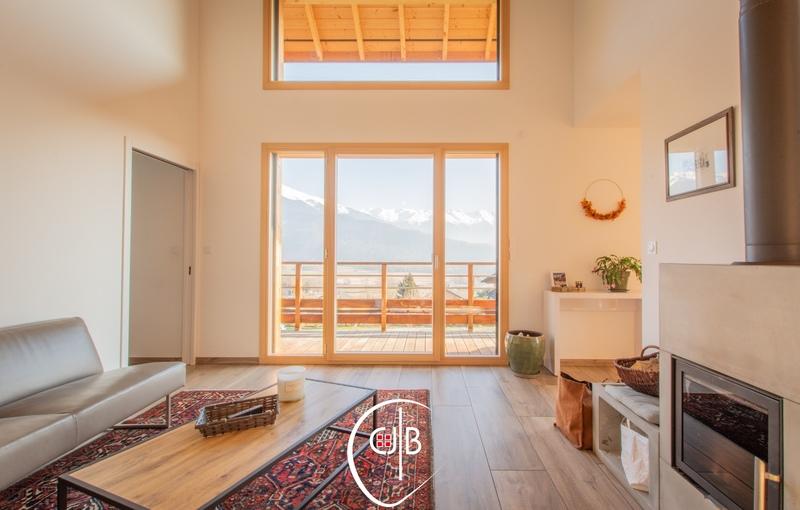 Maison - 188 m² - 7 pièces