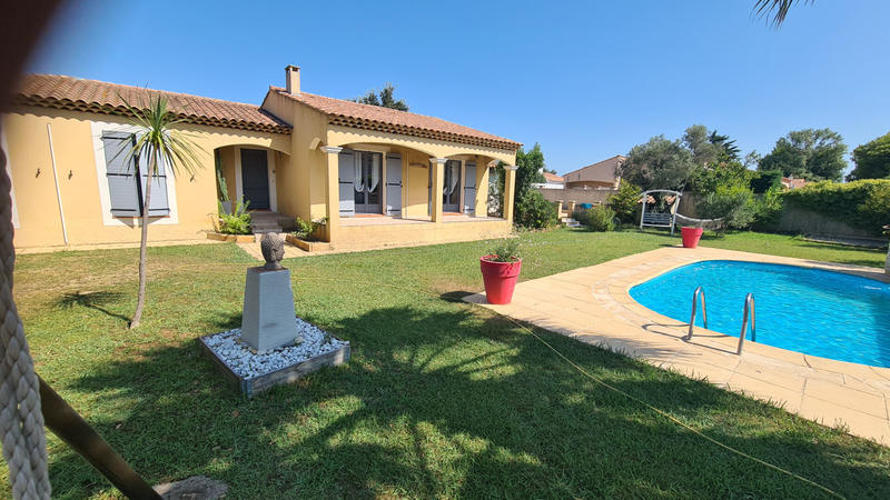 Maison - 99 m² - 4 pièces