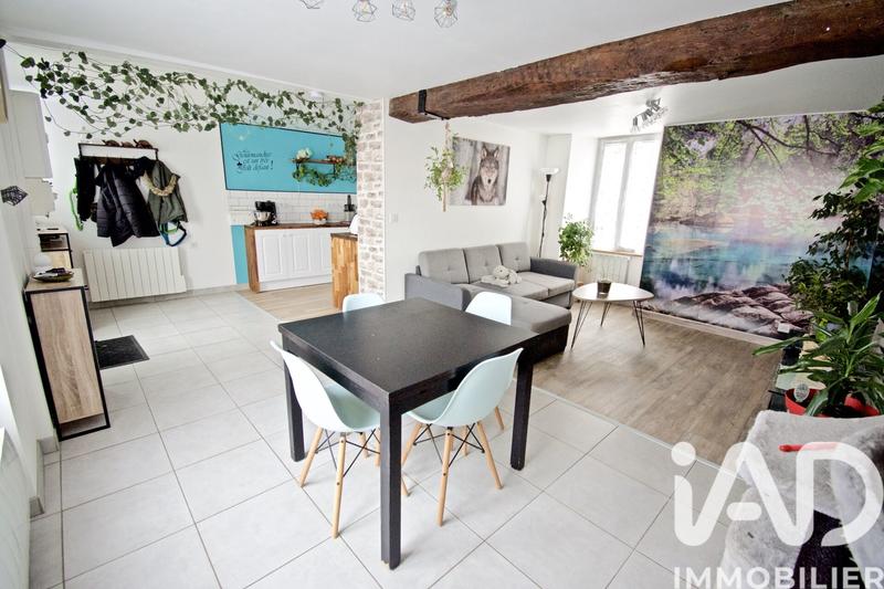 Maison - 98 m² - 5 pièces