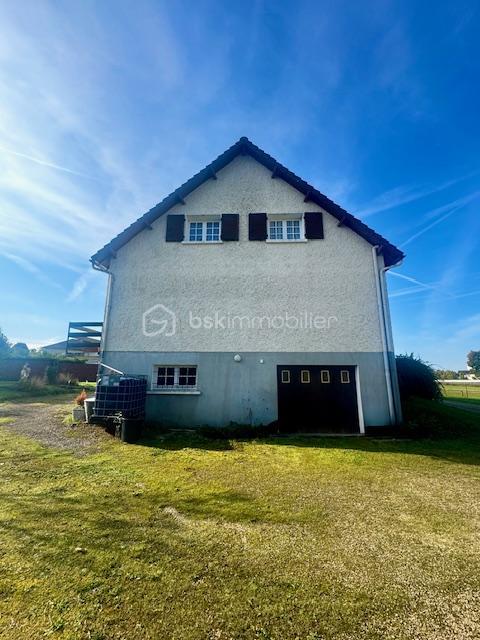 Maison de village - 165 m² - 11 pièces