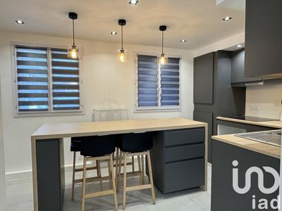 Maison de ville - 80 m² - 5 pièces