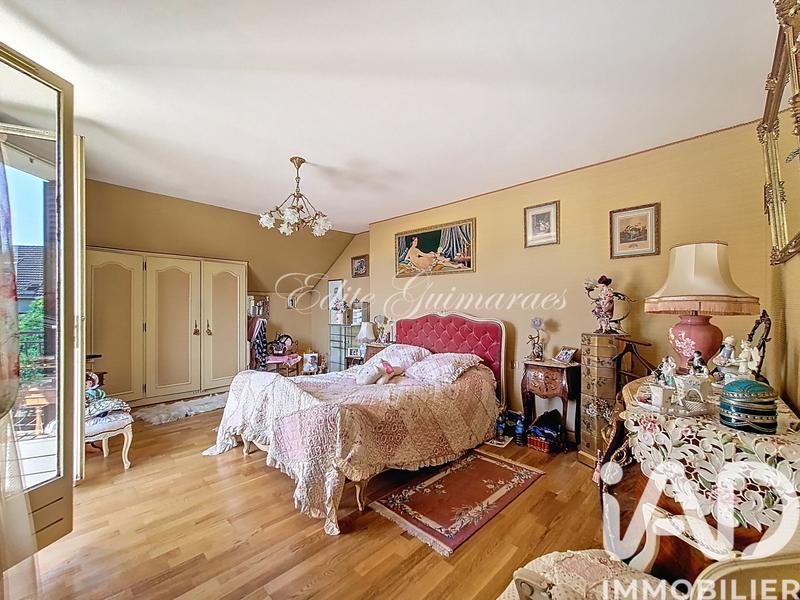 Maison - 155 m² - 7 pièces