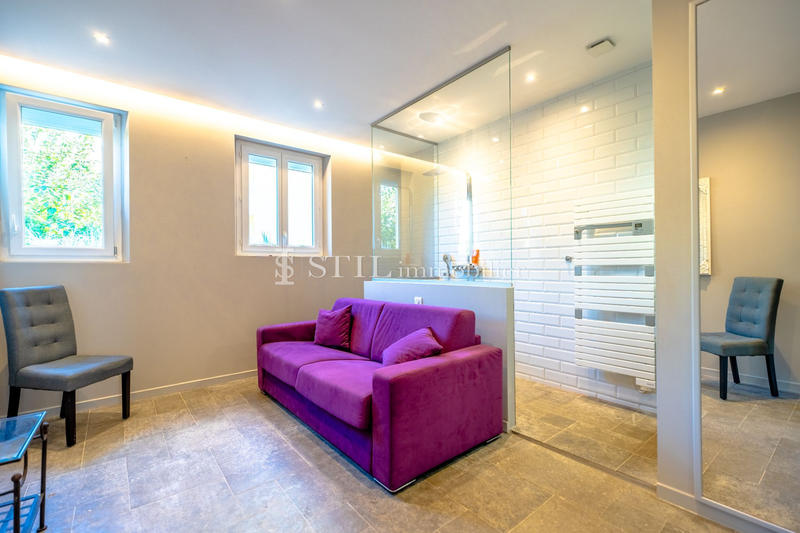 Appartement - 90 m² - 3 pièces