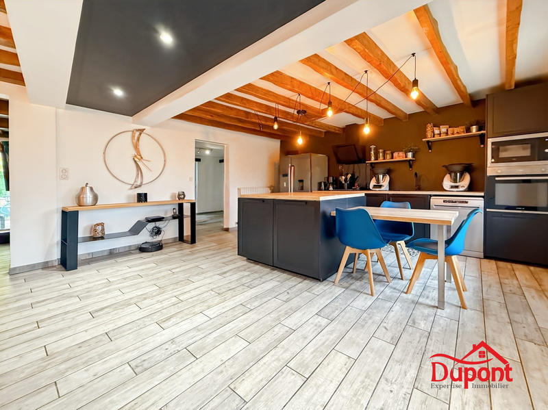 Maison - 152 m² - 6 pièces