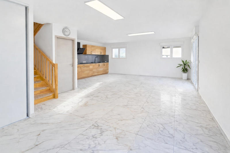 Maison - 103 m² - 4 pièces