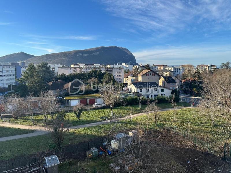 Appartement - 78 m² - 3 pièces