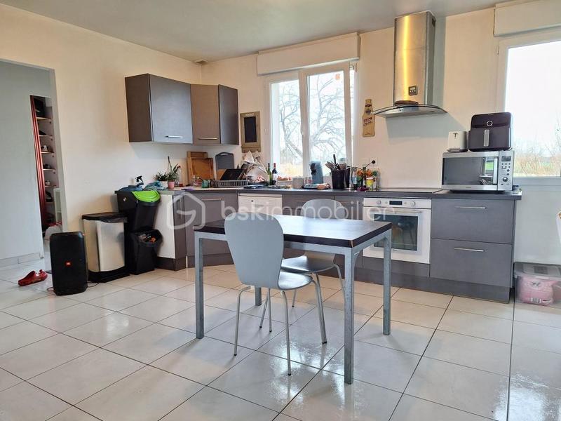 Pavillon - 85 m² - 4 pièces